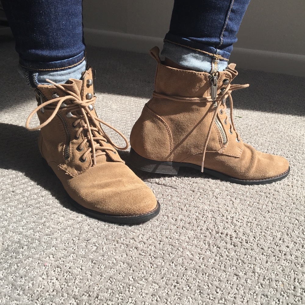 Sam Edelman tan suede combat boot.